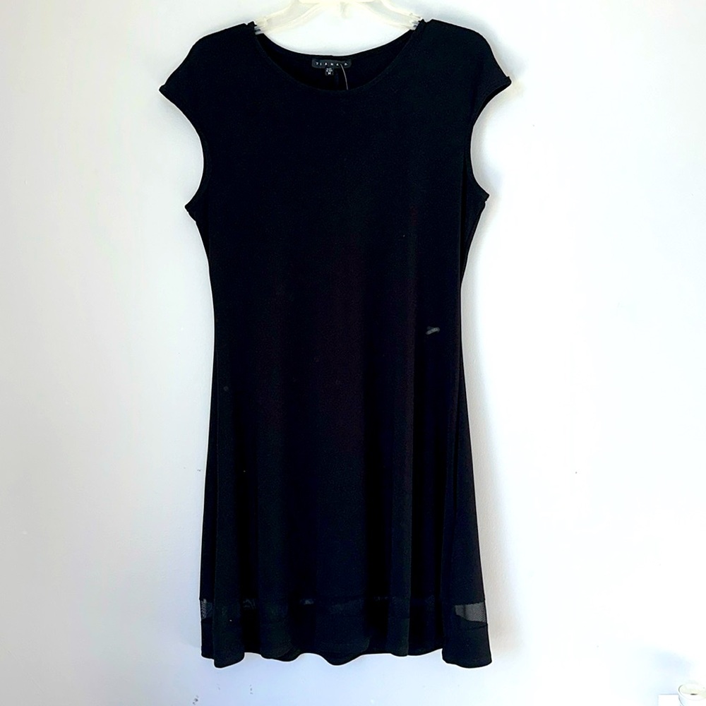 NWT Tiana B. cap sleeve dress size M